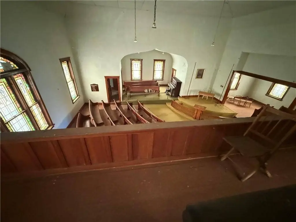 Picture 4