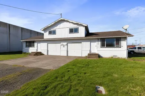 2-Unit Duplex with Attached Garages