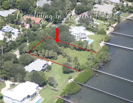 Oversized Lot with Dock