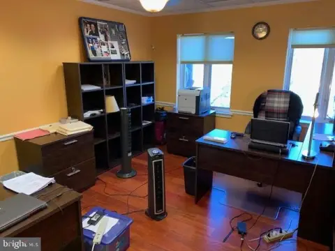 Move-in Ready Greenbelt Office Space