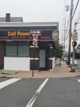 Retail Space in Bloomfield Township