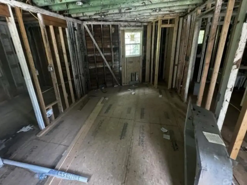 Picture 19