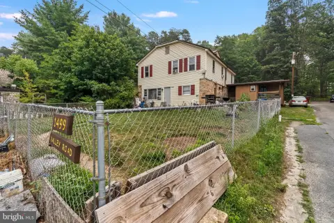 Well-Maintained 4-Plex