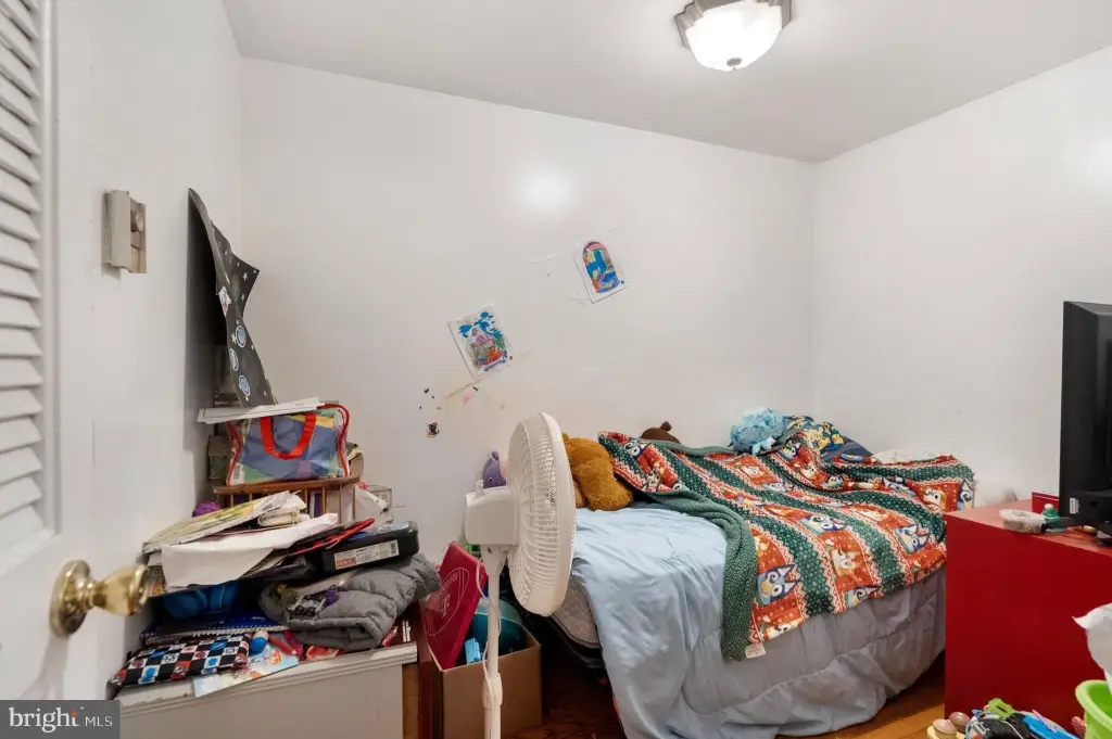 Picture 30