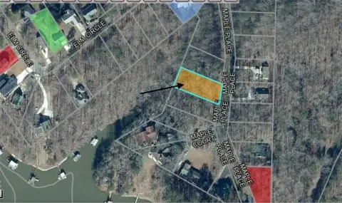 Land with Lake Lanier Views