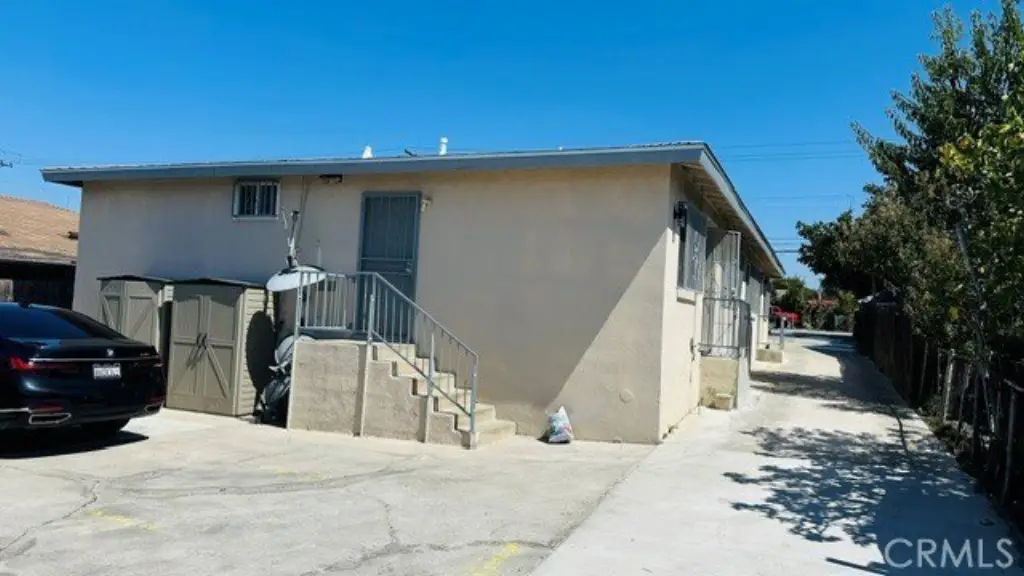 Picture 4