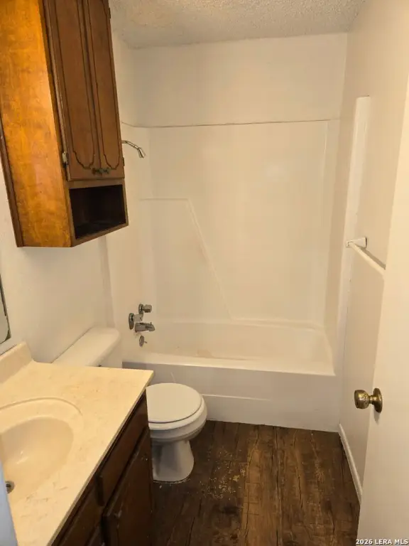 Picture 16