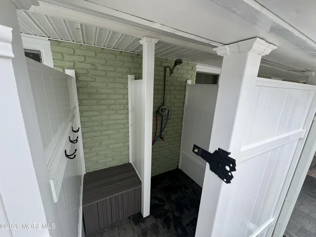 Picture 19