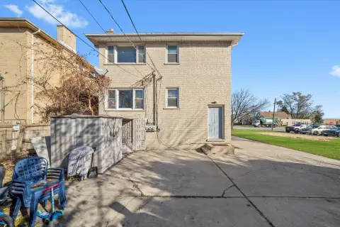 Lyons, IL Income Property