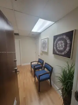 Professional Office Suite For Lease