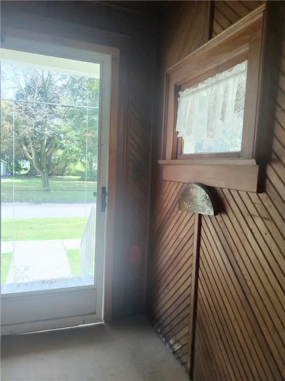 Picture 4