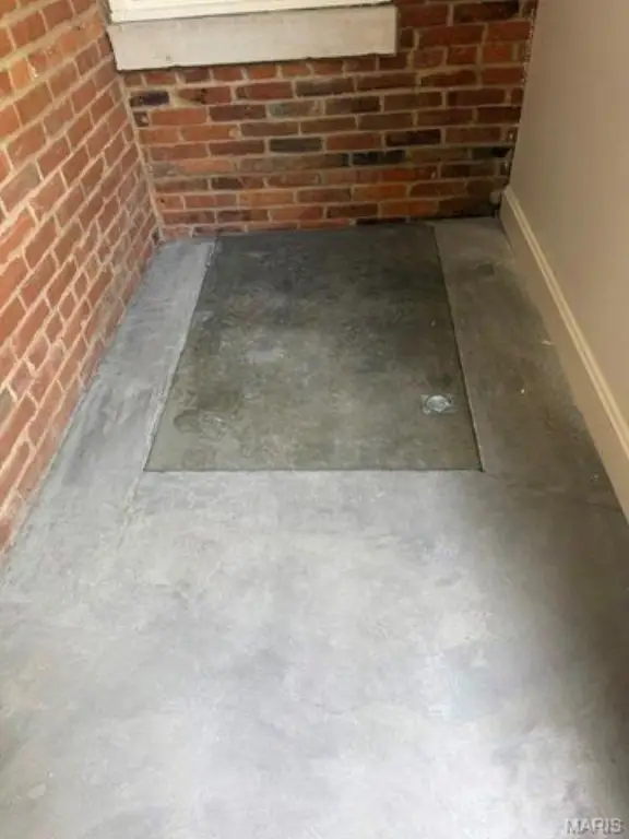 Picture 33
