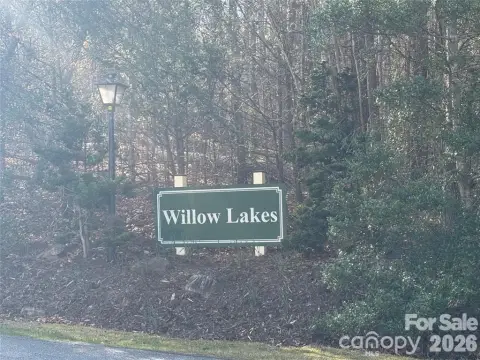 Residential Land in Willow Lakes