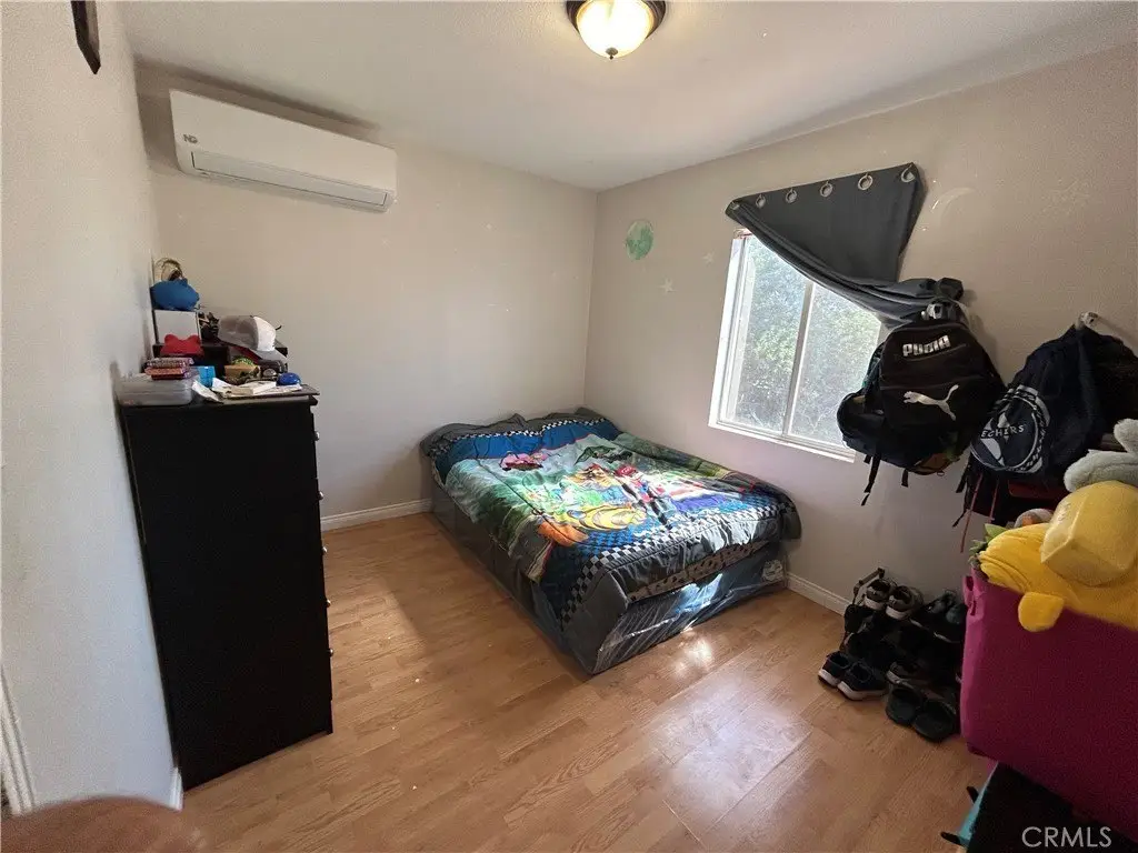 Picture 12
