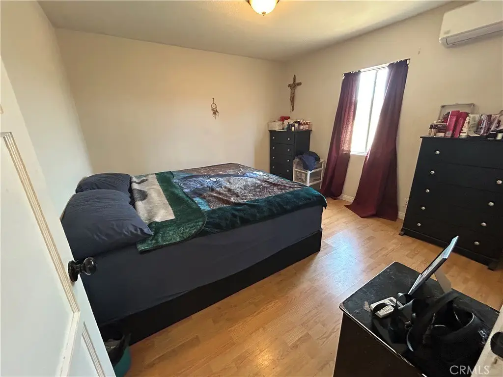 Picture 11