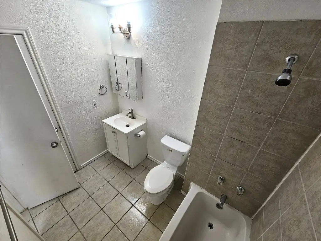 Picture 28