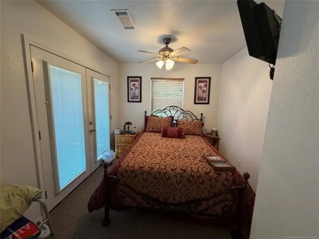 Picture 9