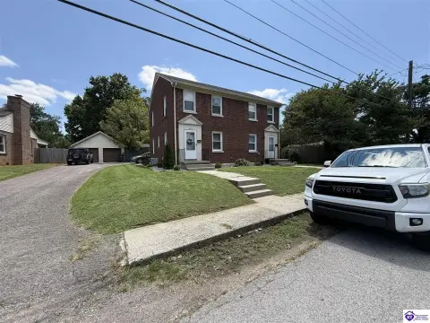 Duplex with Basement Conversion Potential