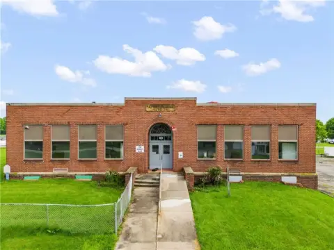 Historic Schoolhouse Redevelopment Opportunity