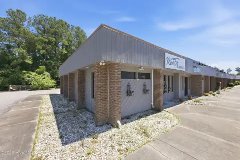 Private-Entrance Office Unit