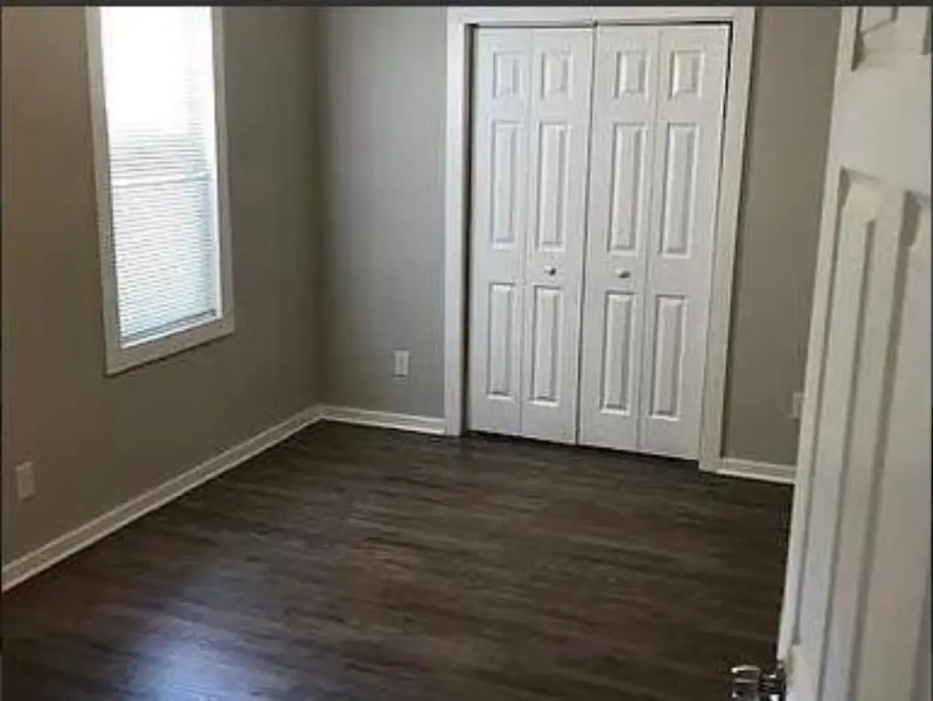 Picture 3
