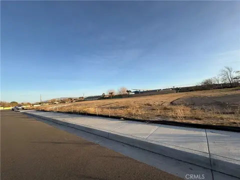 Hesperia Build-Ready Residential Lots