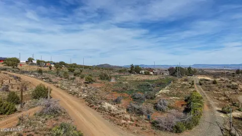 Land in Mayer, Arizona