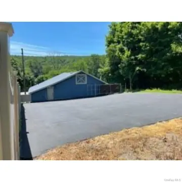 Monroe Flex Space with Storage