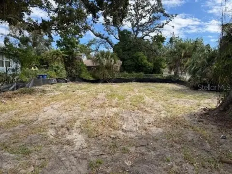 Cleared Lot in South St. Pete