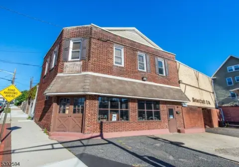 Versatile Commercial Property, East Rutherford