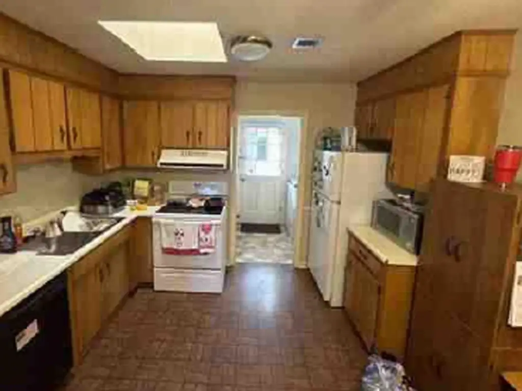 Picture 8