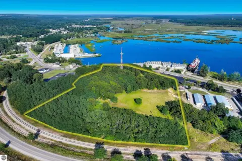 Manistee Vacant Land Opportunity