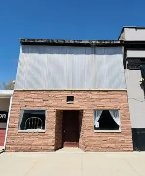 Prime Location in Newman Grove