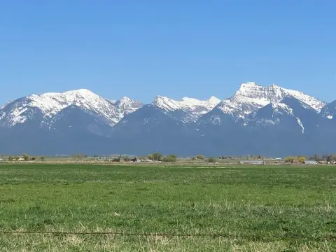 20 Acres with Mountain Views