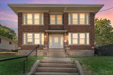 Four-Unit Building in Evanston, Cincinnati