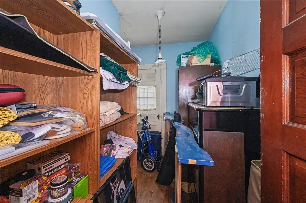 Picture 32