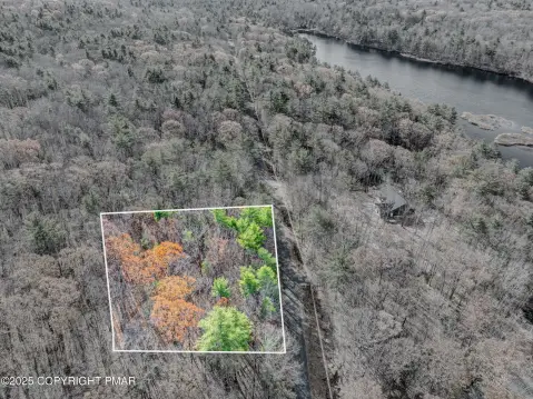 Land in Tink Wig Mountain