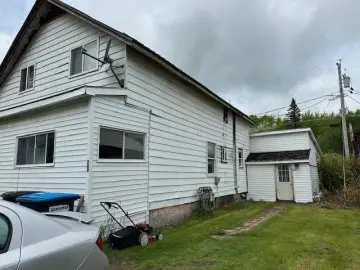 Potsdam Triplex: Investor Opportunity