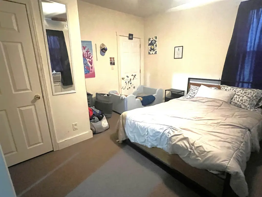 Picture 19