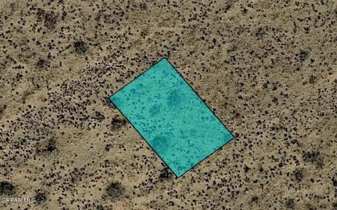 Residential Land in El Paso, TX