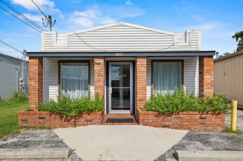 Updated Office/Retail Space Available