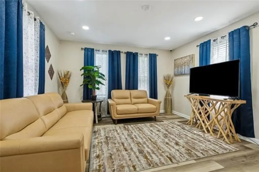 Picture 5