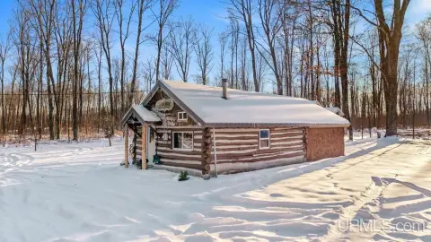 Rustic Cabin on 140 Acres