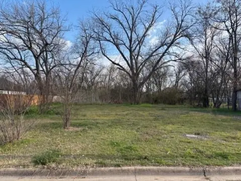Residential Lot Near Downtown Waxahachie
