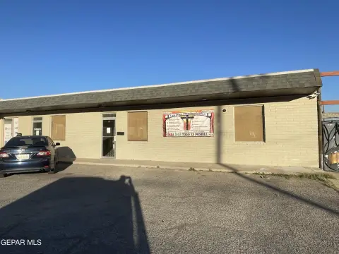El Paso Retail Space Available