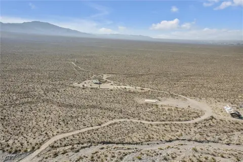Expansive Desert Land Opportunity