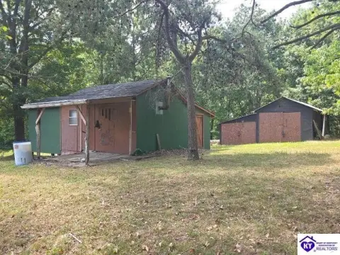 Wooded Hunting Land with Cabin
