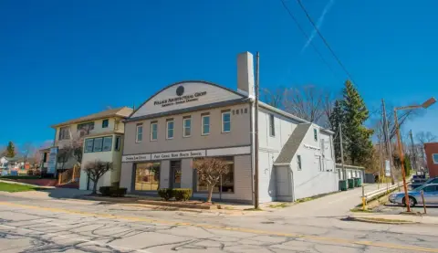 Valparaiso Office Space Available