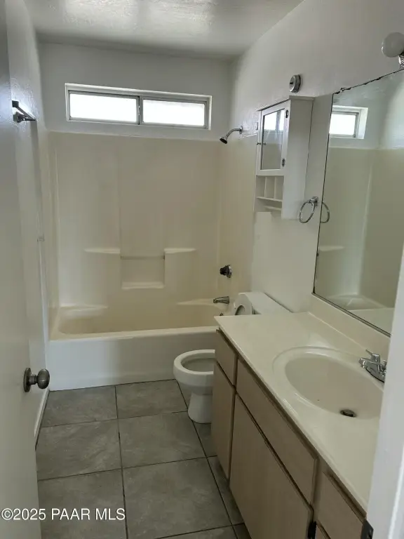 Picture 13