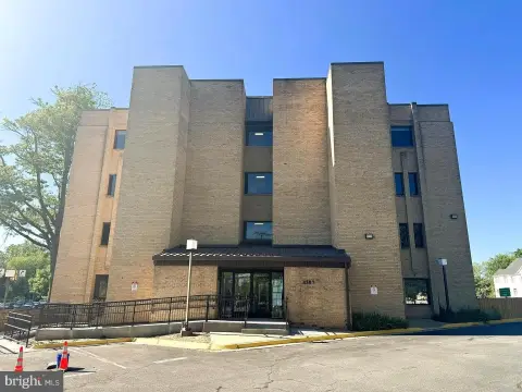 Third-Floor Office Suite